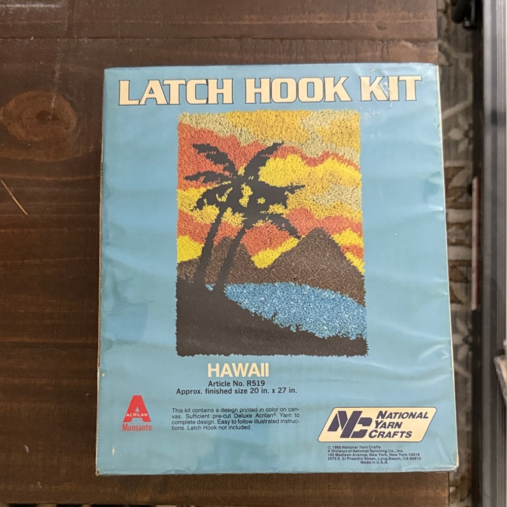 Hawaii Latch Hook Kit - Sunset Colors